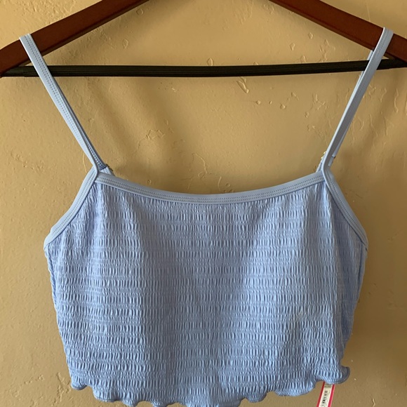 Bathing suit top never worn with tags - Picture 2 of 4